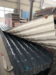 四川小區車棚采用樹脂瓦 美觀耐用，防腐耐候的智慧選擇